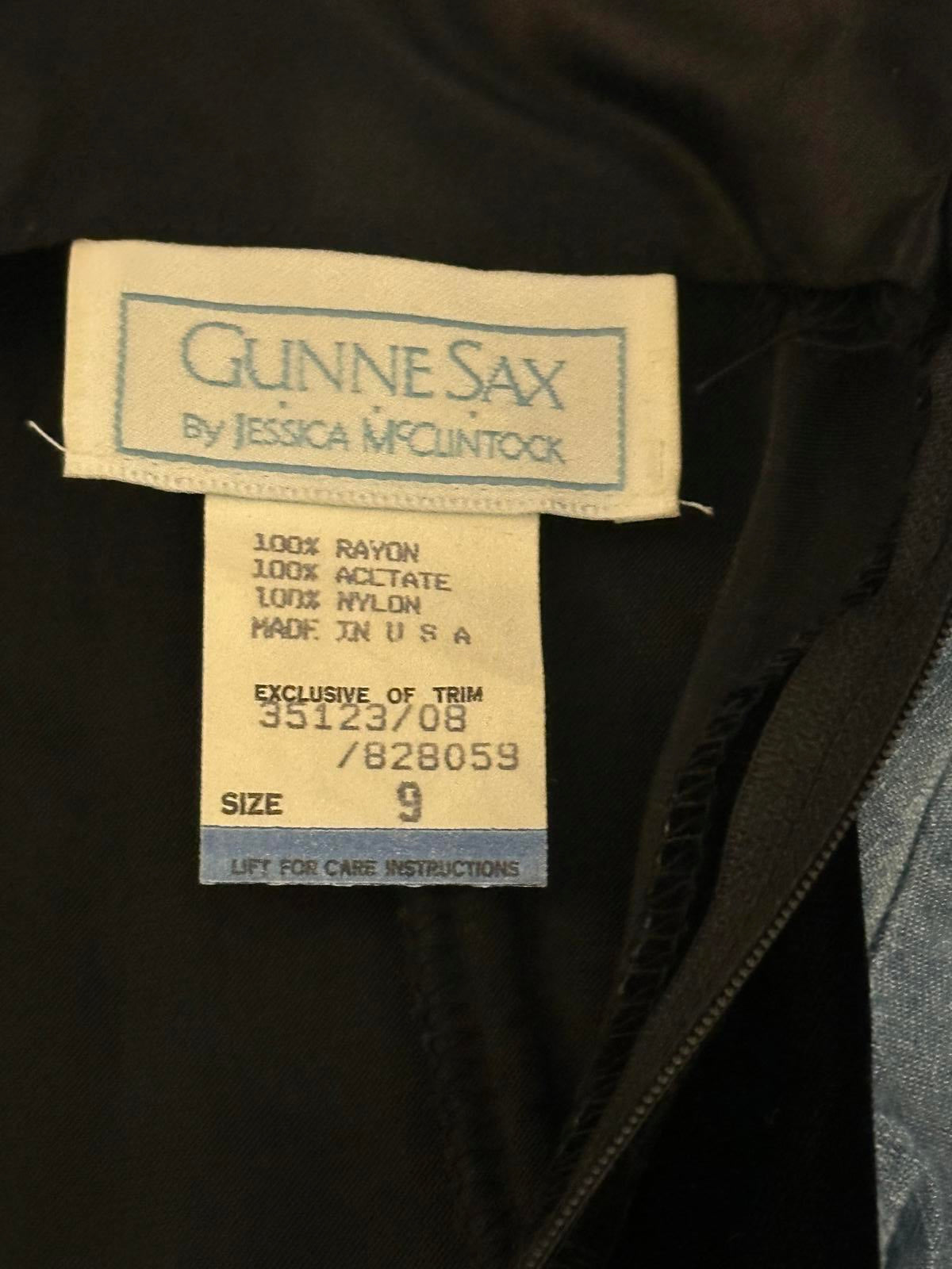 Vintage Gunne Sax black/green velvet and satin midi party dress Size 9