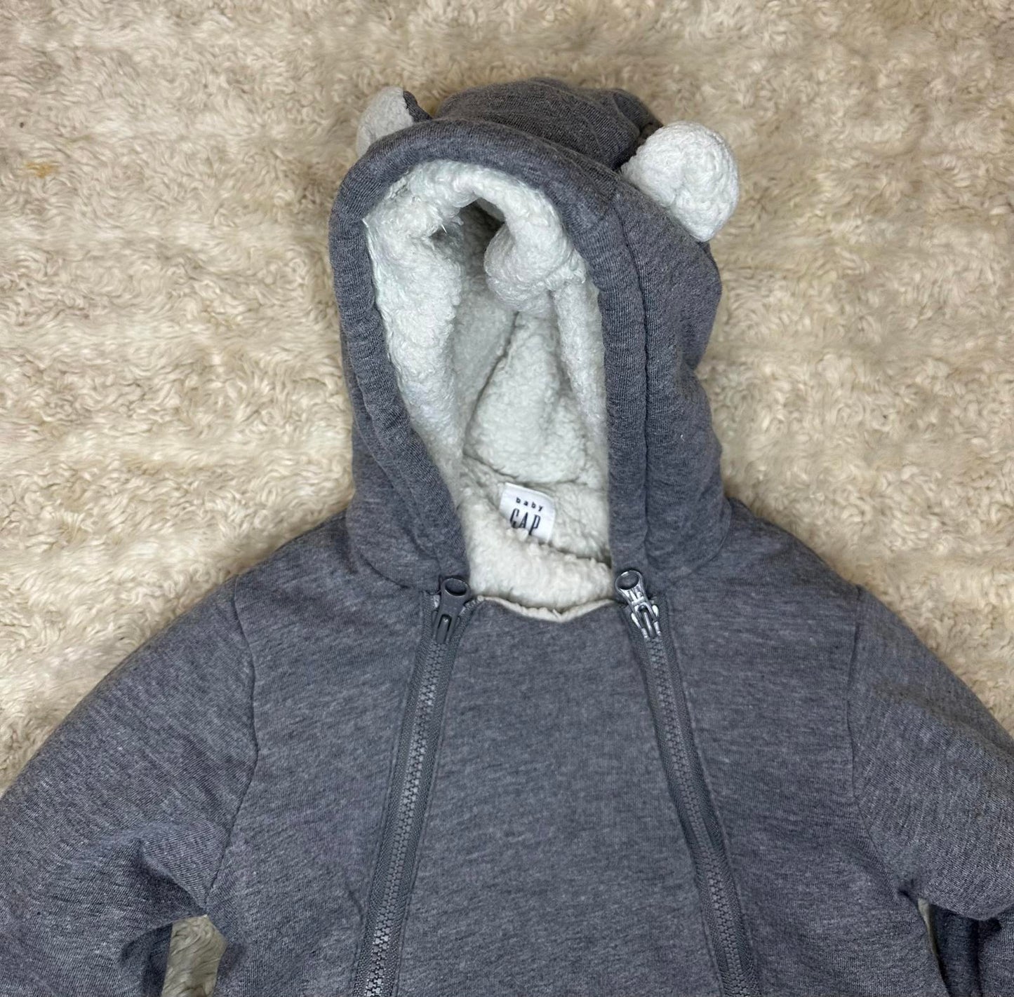 baby GAP sherpa-lined hooded dual zipped one-piece/snowsuit/bunting Size 12-18M