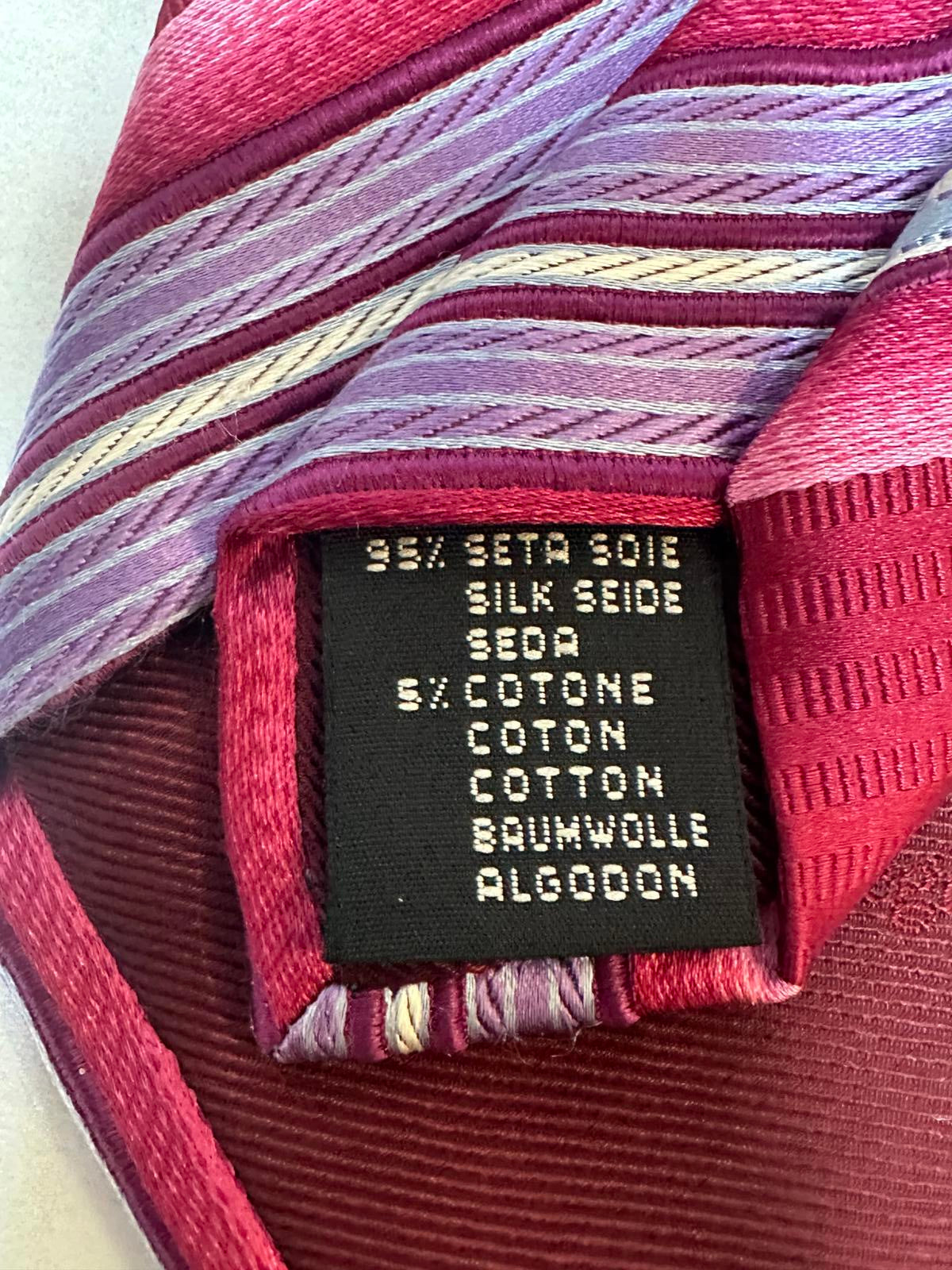 Ermenegildo Zegna classic elegant corpcore red/pink/blue striped silk neck tie