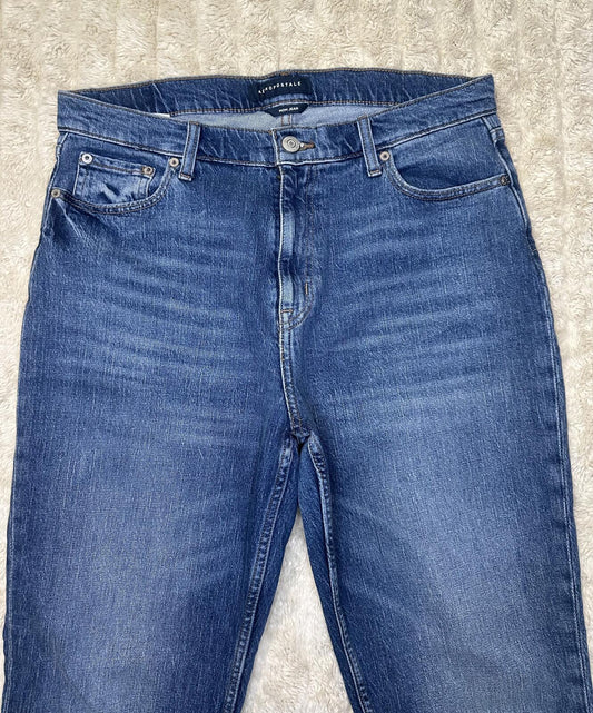 Aeropostale Mom Jean medium wash denim jeans Size 12 high rise vintage-inspired
