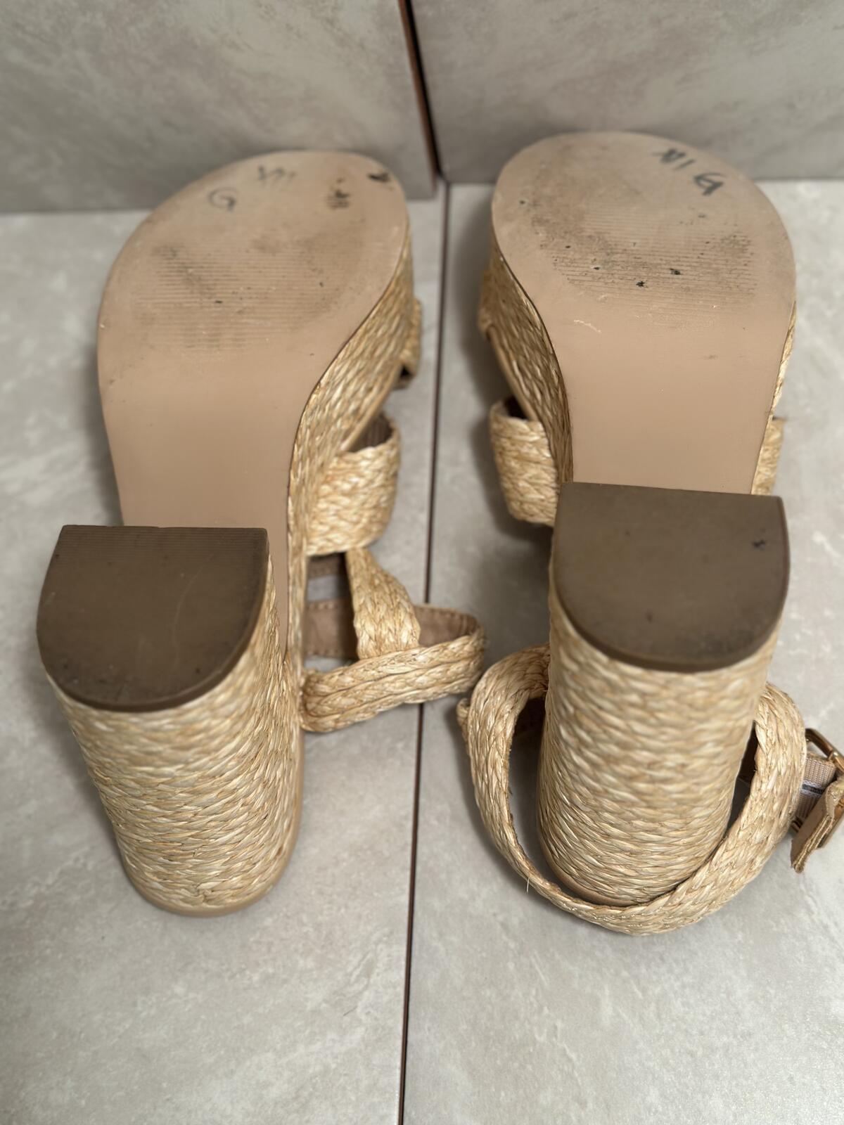 Steve Madden 'Carisma' raffia platform open toe block heel sandals Size 9.5
