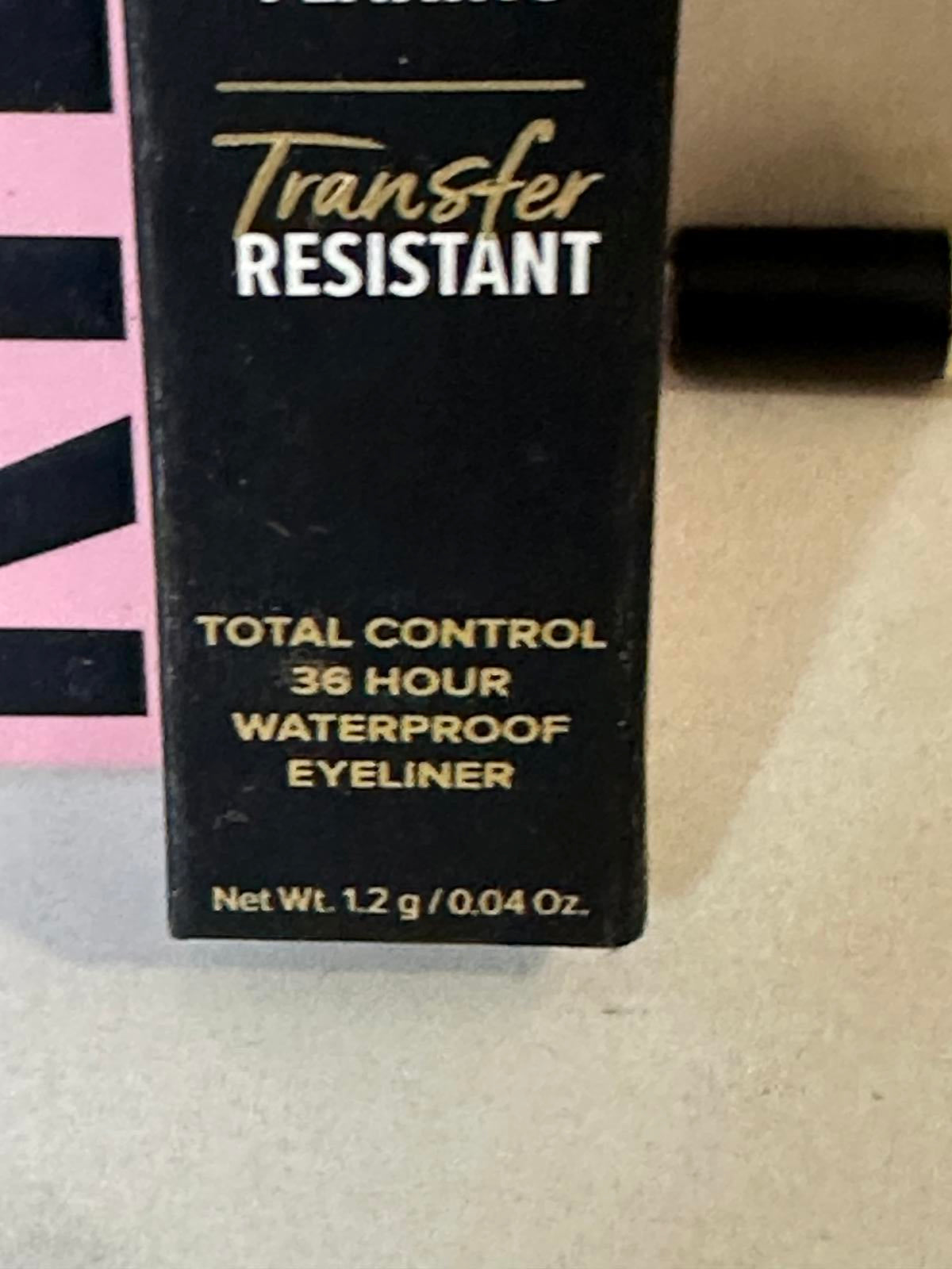 Too Faced Killer Liner waterproof eyeliner - Killer Black