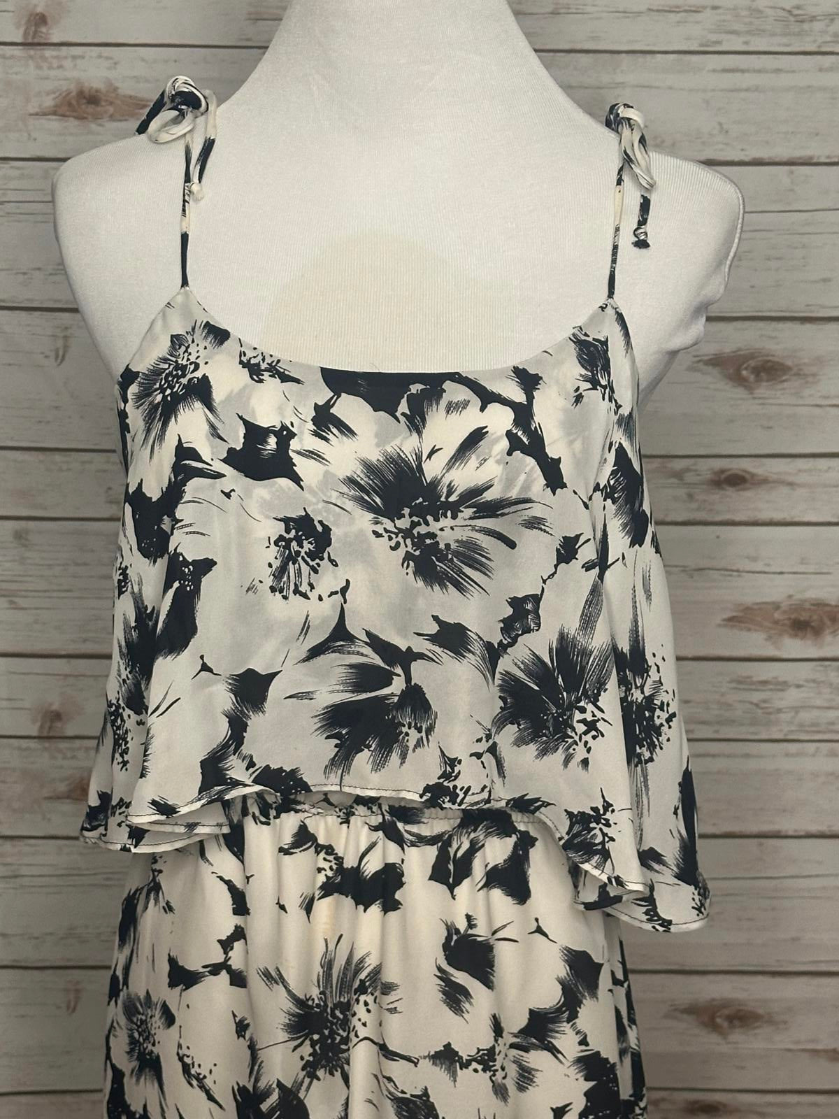 Parker black/cream monochromatic floral romantic silk mini dress Size Small