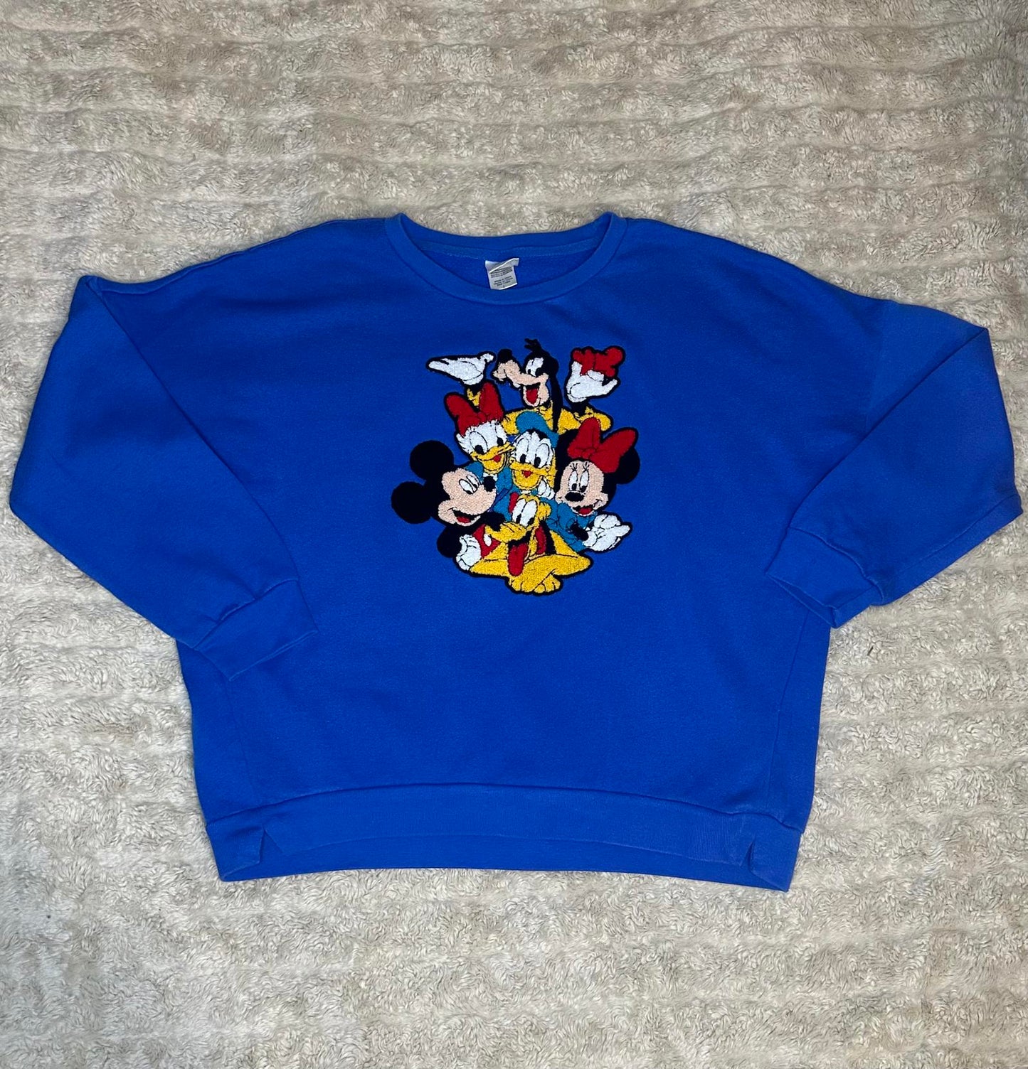 Vintage Disney blue crocheted sweatshirt Size Large