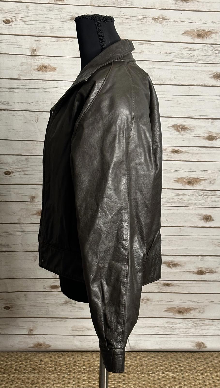 Vintage COMINT brown oversized leather bomber jacket Size Small