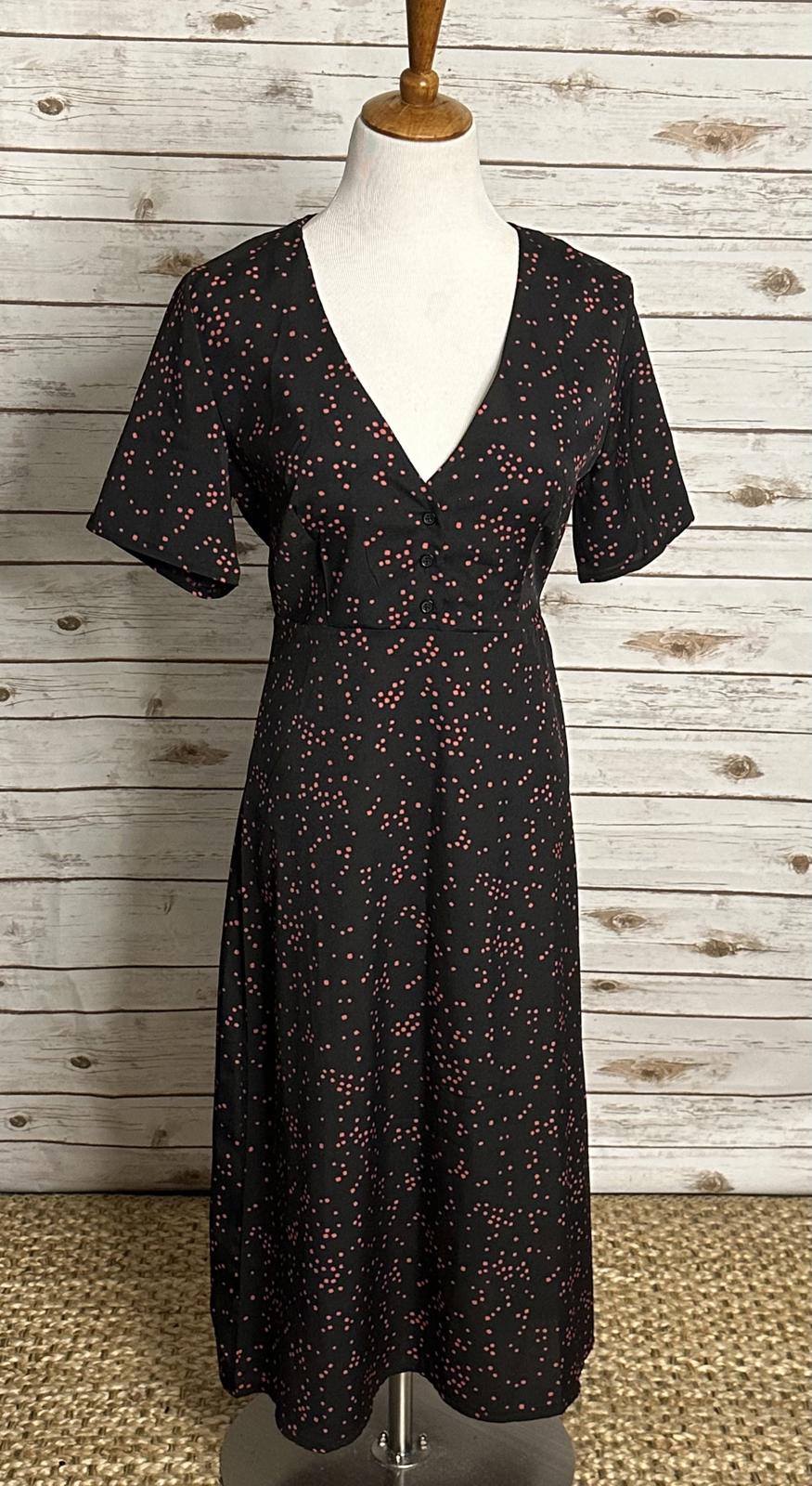 Nasty Gal romantic black/red polka dot V-neck short sleeve midi dress Size 8