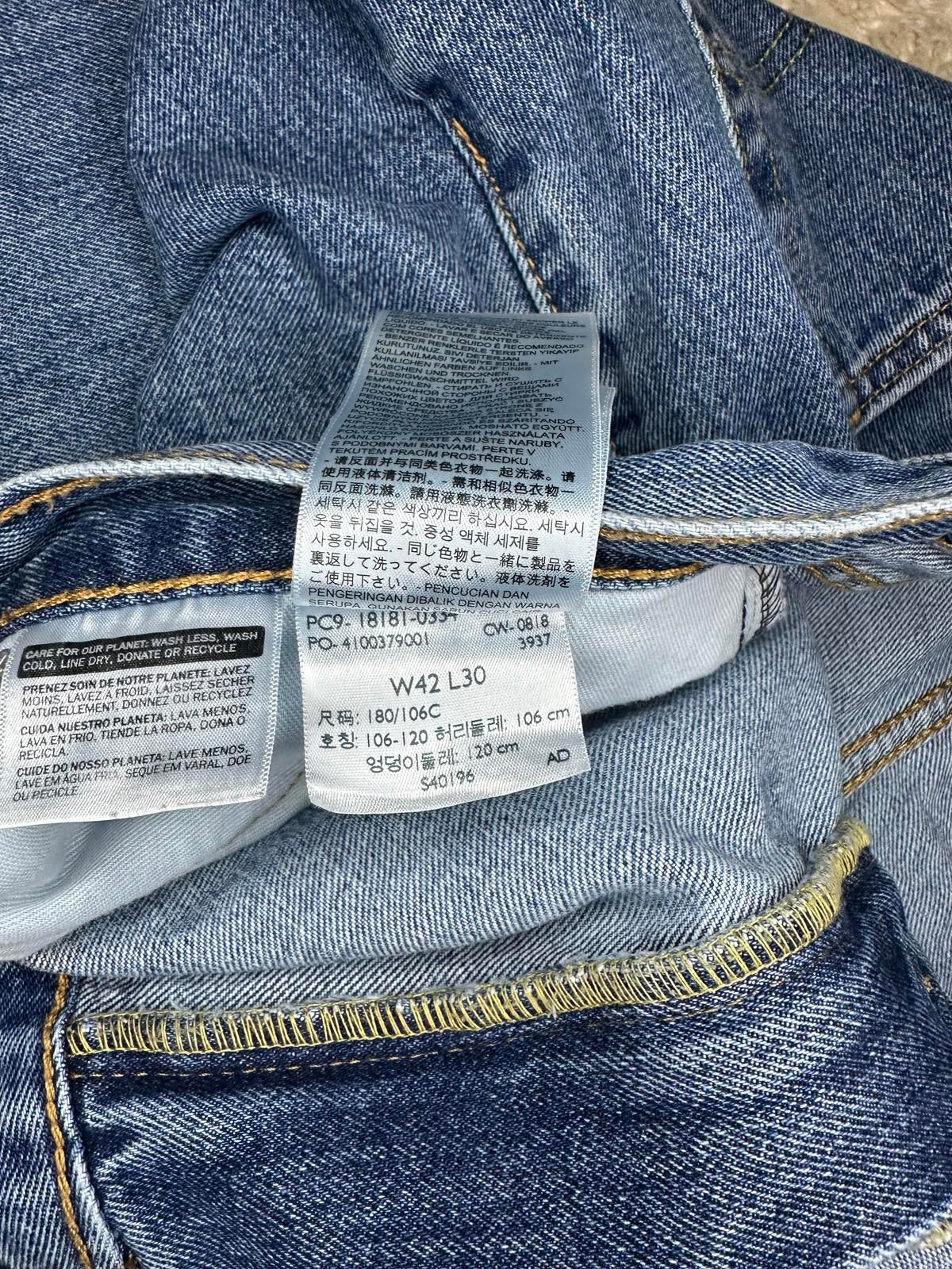 Levi's 541 Athletic Taper fit jeans Size 42x30