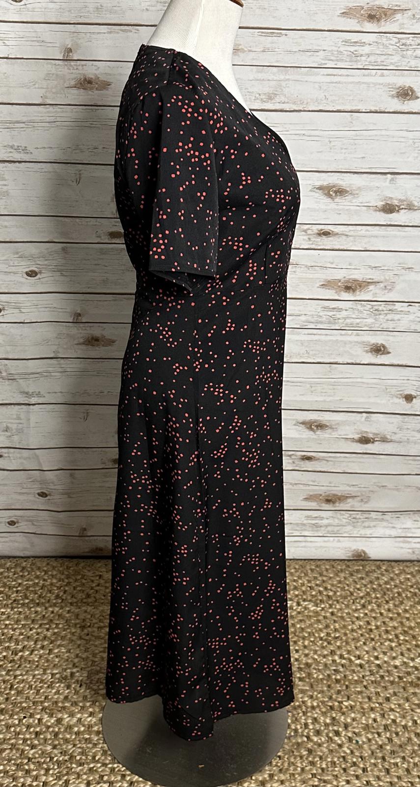 Nasty Gal romantic black/red polka dot V-neck short sleeve midi dress Size 8