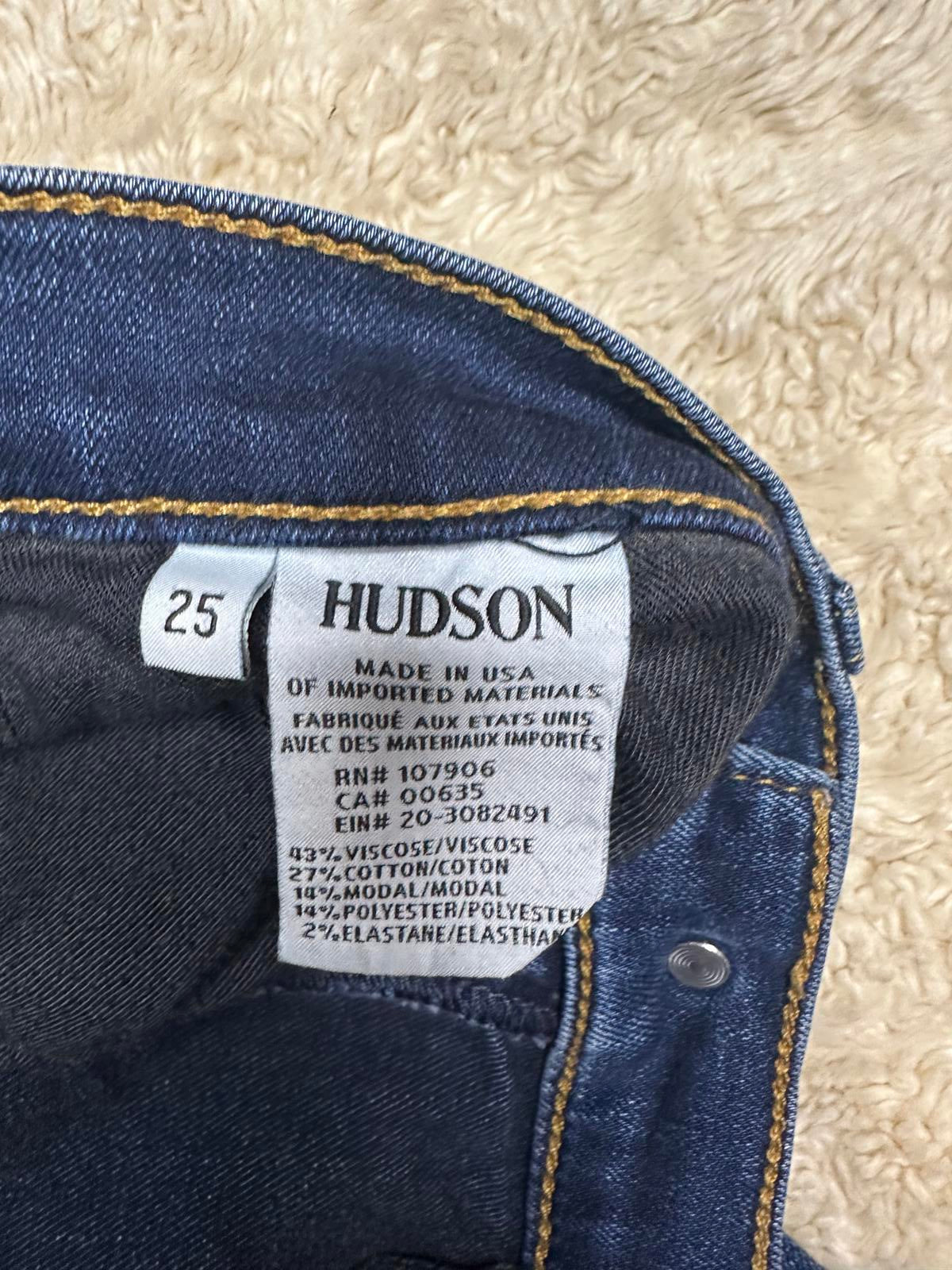 Hudson Nico Midrise Super Skinny jeans Size 25