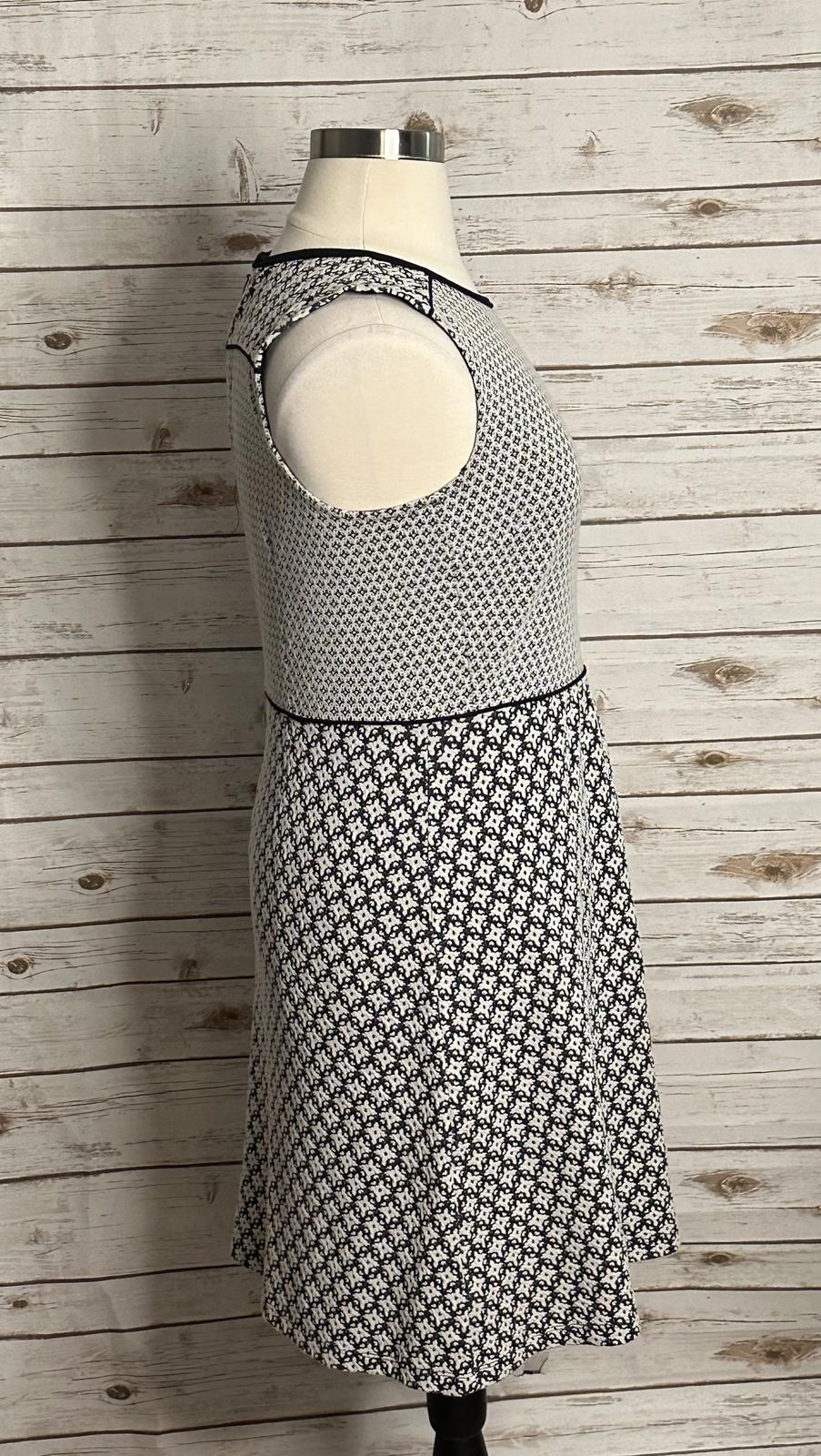 Ann Taylor LOFT black/white sleeveless A-line geometric knit dress Size 14