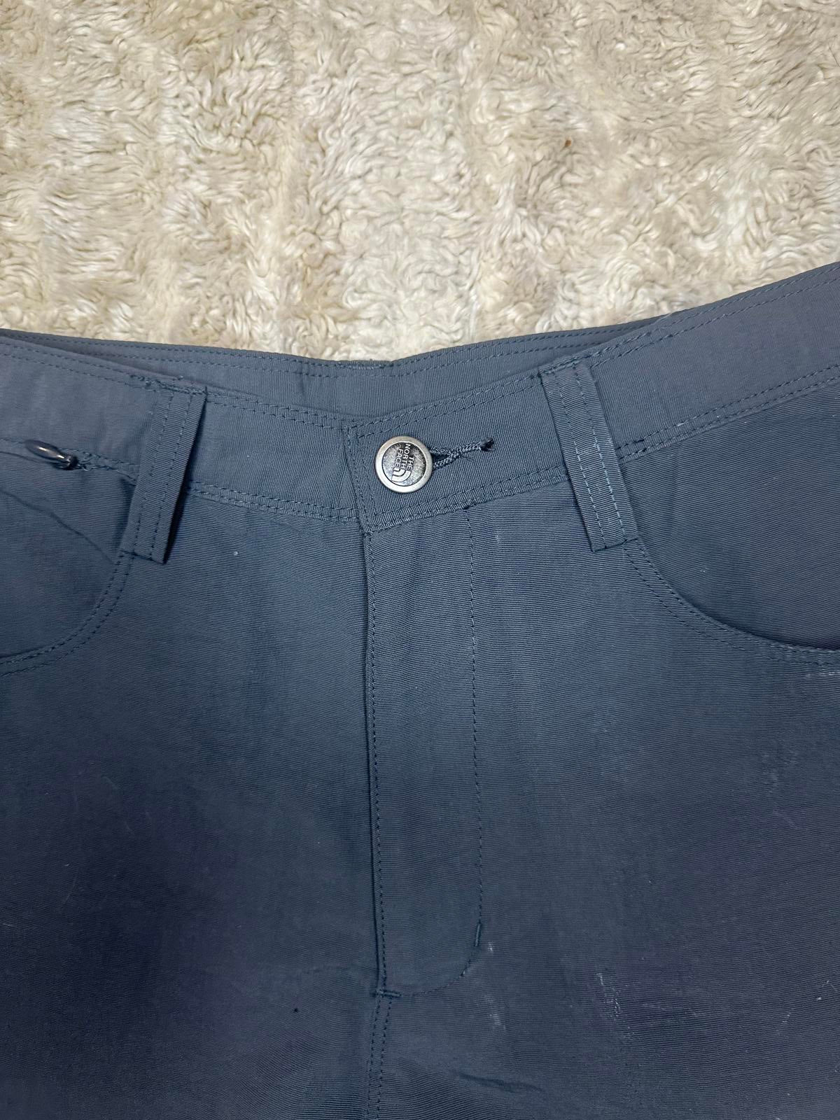 The North Face grey gorpcore nylon utility shorts Size 6