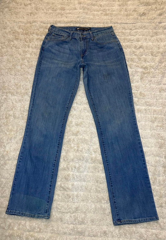 Levi's medium wash classic rise straight leg Demi Curve jeans Size 6/28