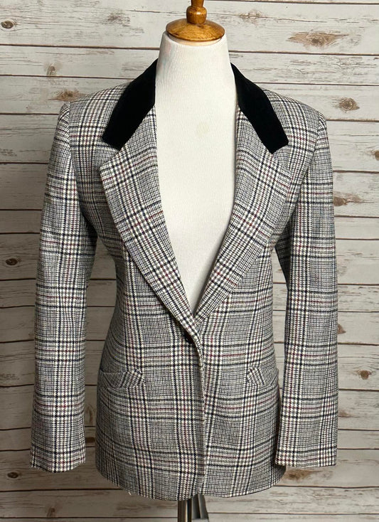 Vintage Koret classic corpcore wool black houndtooth velvet collar blazer Size 8