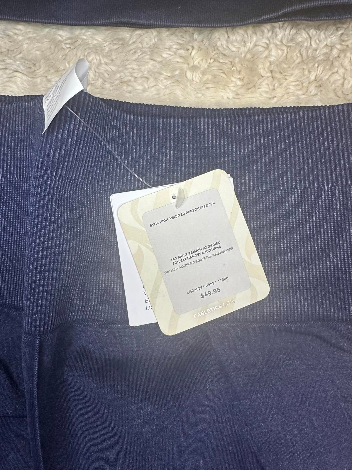 Fabletics Sync seamless top and high-waisted perforated leggings set Size Medium
