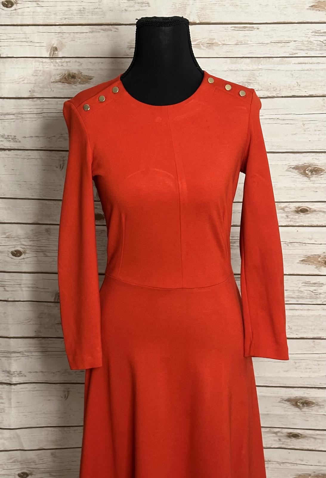 LK Bennett classic business casual Tomato Red Dr Case fit and flare dress Size 2