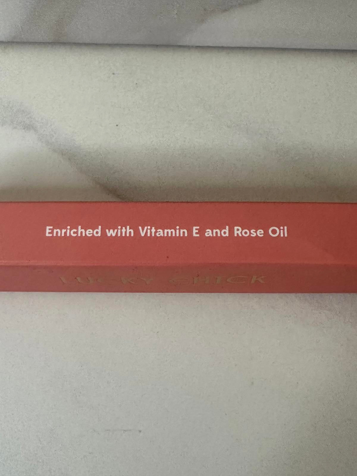 LC Lucky Chick precision long lasting lip liner duo - Sweetie and Lovey