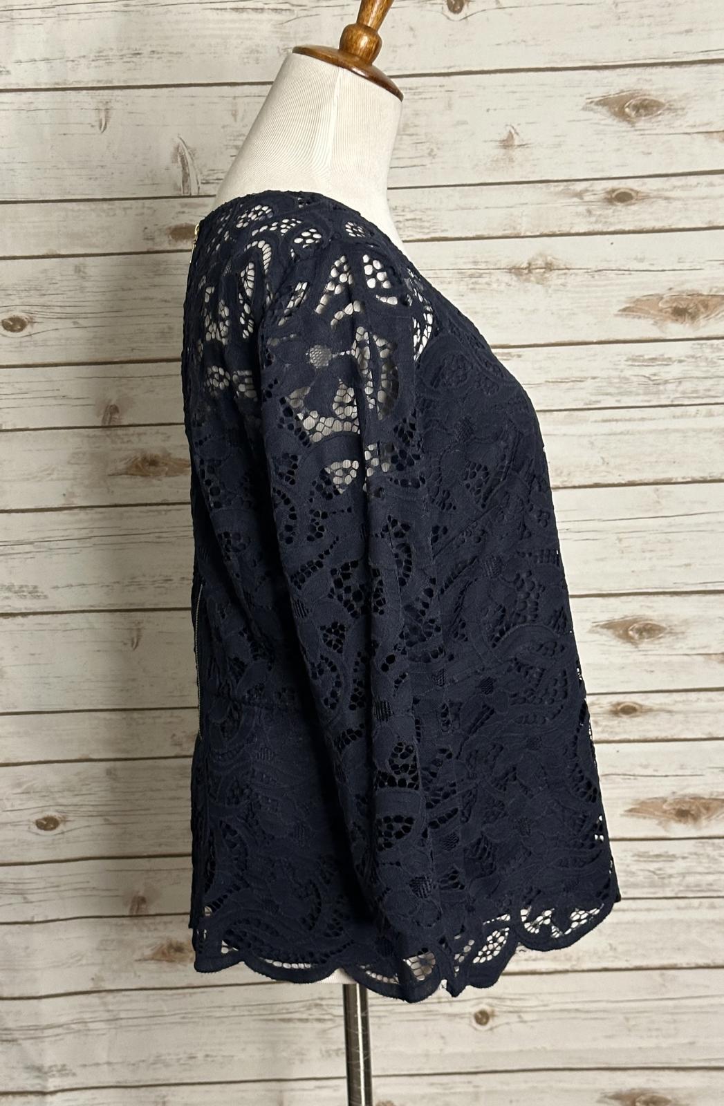 Nanette Lepore navy blue V-neck 3/4 length sleeve floral lace top/blouse Size L