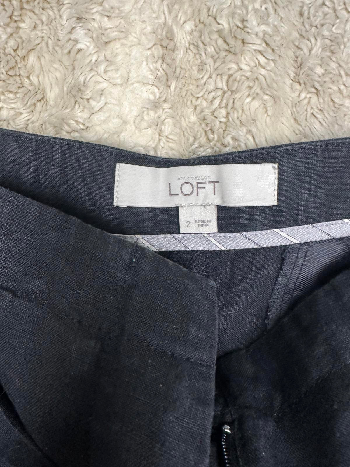 LOFT classic casual black linen mid-rise belted cuffed shorts Size 2