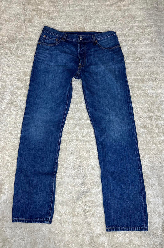 Levi's 501 button-fly jeans Size 32x32