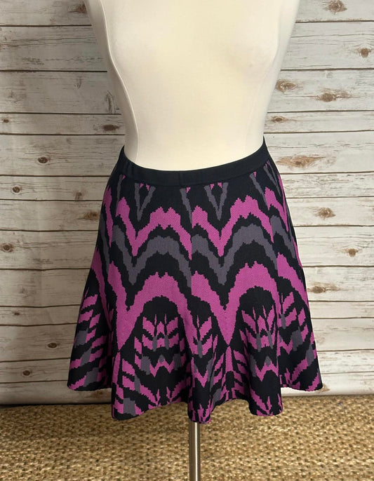 Torrid multicolored geometric pattern knit flared/skater mini skirt Size 2/2X
