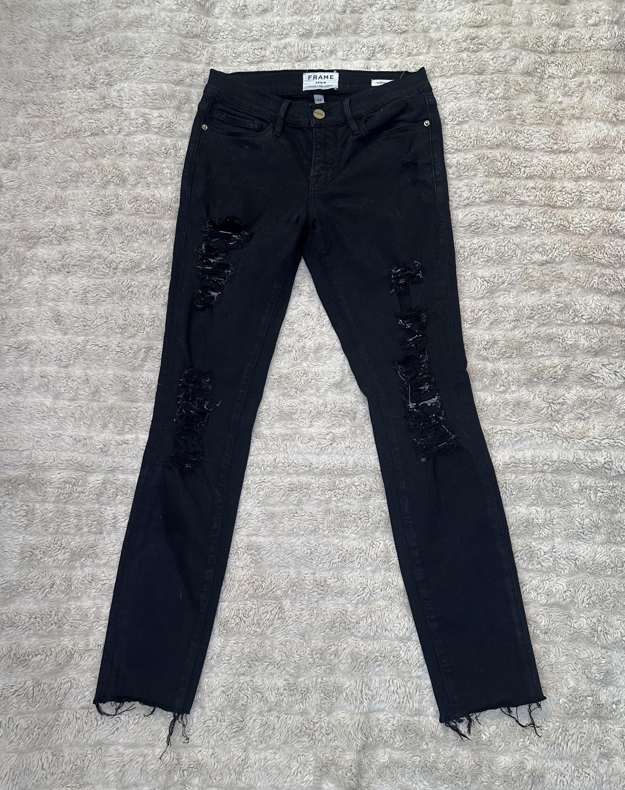 Frame 'Le Skinny de Jeanne' black distressed cropped skinny jeans Size 24