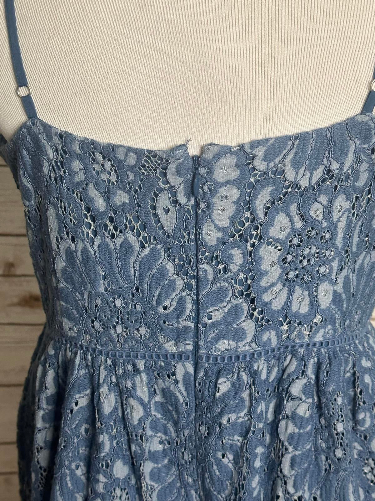 LOFT coquette perwinkle cotton-blend floral eyelet lace A-line dress Size 12P