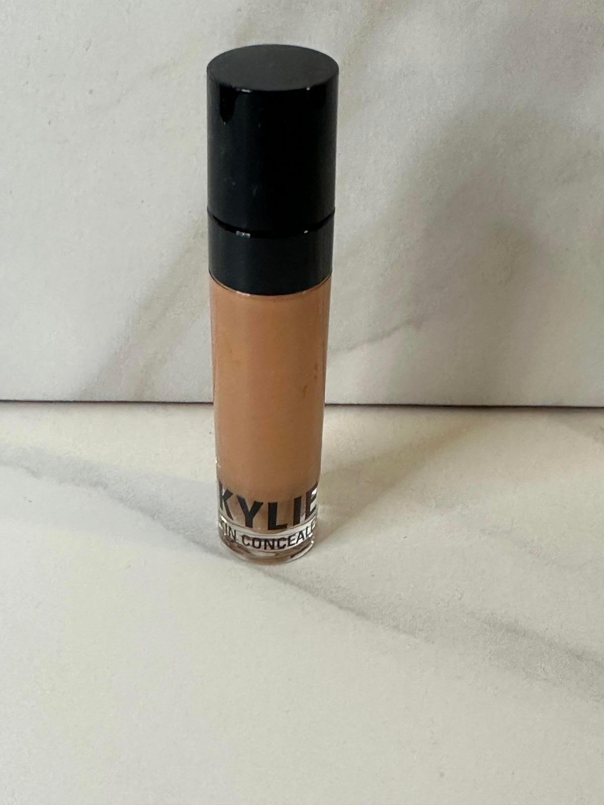 Kylie Cosmetics skin concealer - Chai