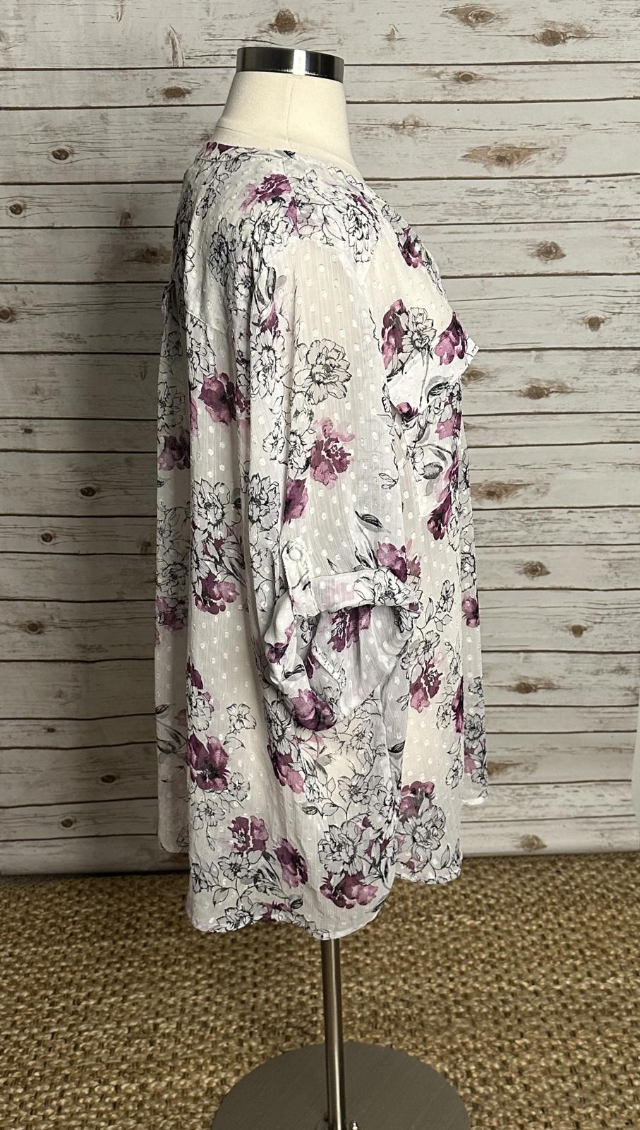 Torrid white/purple sheer floral swiss dot roll-tab sleeve blouse Size 6/6X