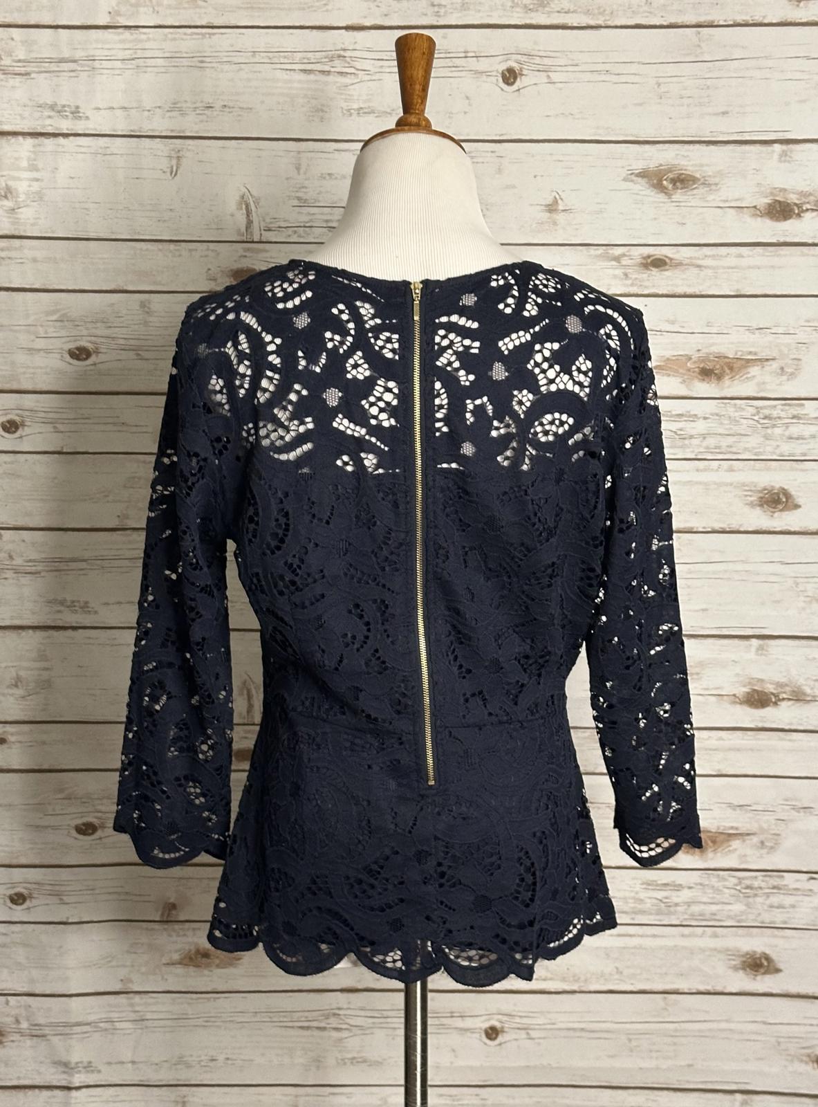 Nanette Lepore navy blue V-neck 3/4 length sleeve floral lace top/blouse Size L