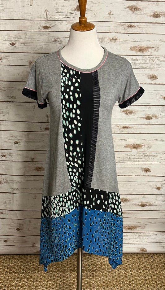 Elizabeth & James grey multi-textured patchwork silk/jersey dress Size Small