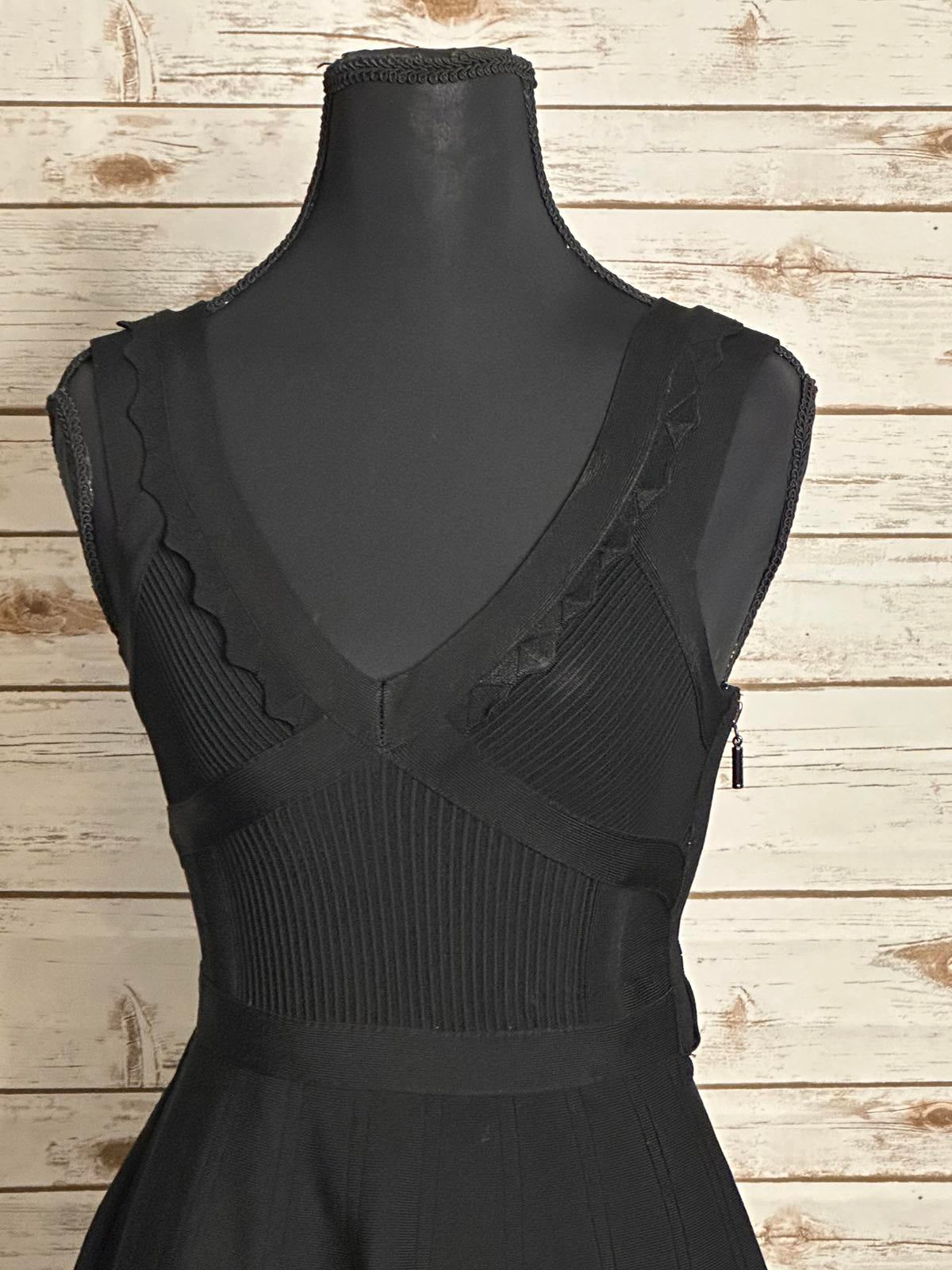Guess Y2K whimsigoth black V-neck sleeveless bandage cocktail mini dress Size XS