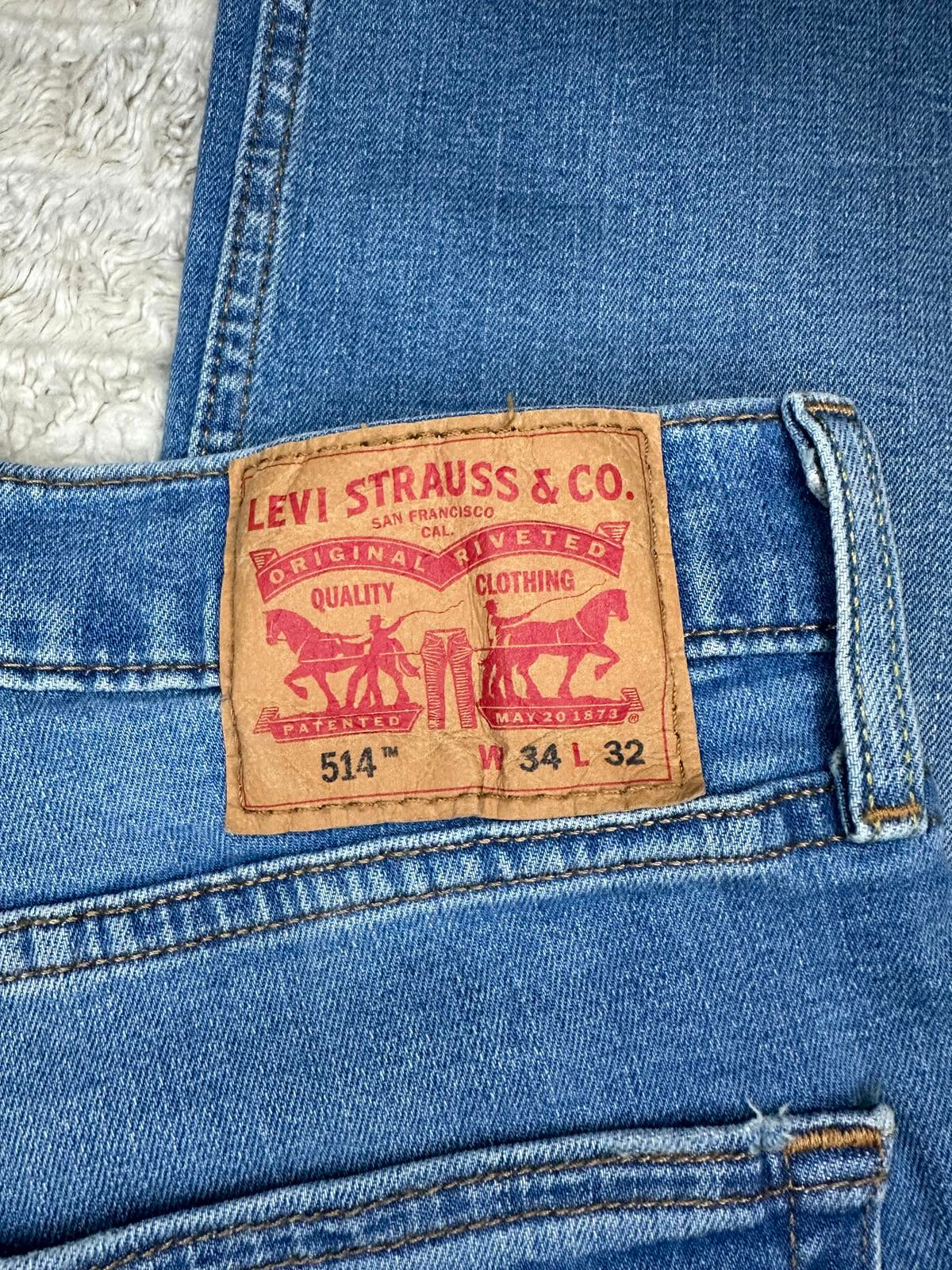 Levi's 514 Straight Fit jeans Size 34x32