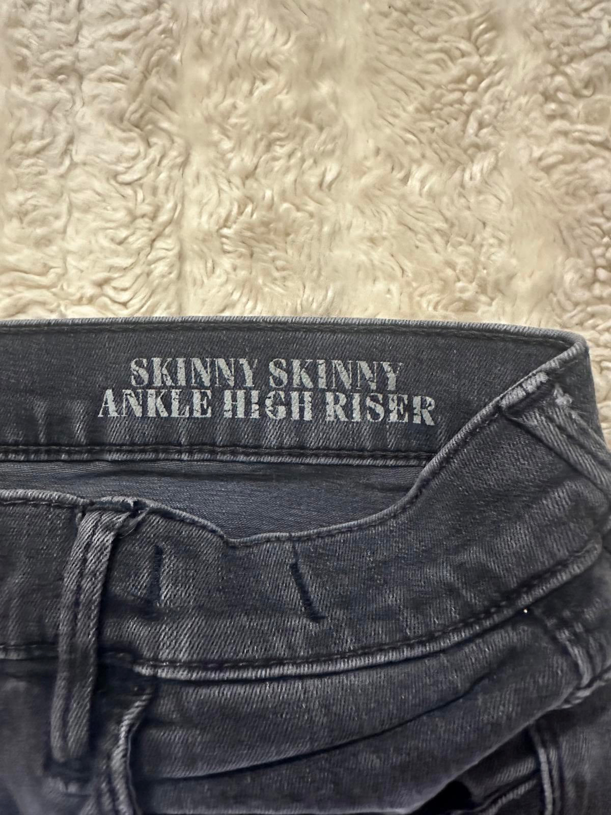 Madewell dark gray Skinny Skinny Ankle High Riser jeans Size 27