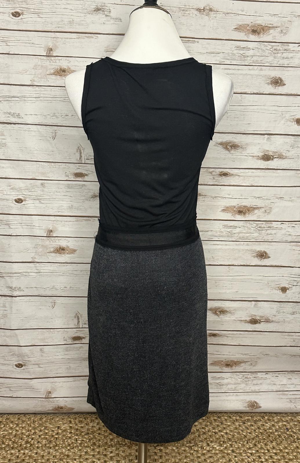 Banana Republic corpcore black sleeveless wool-blend sheath dress Size 0