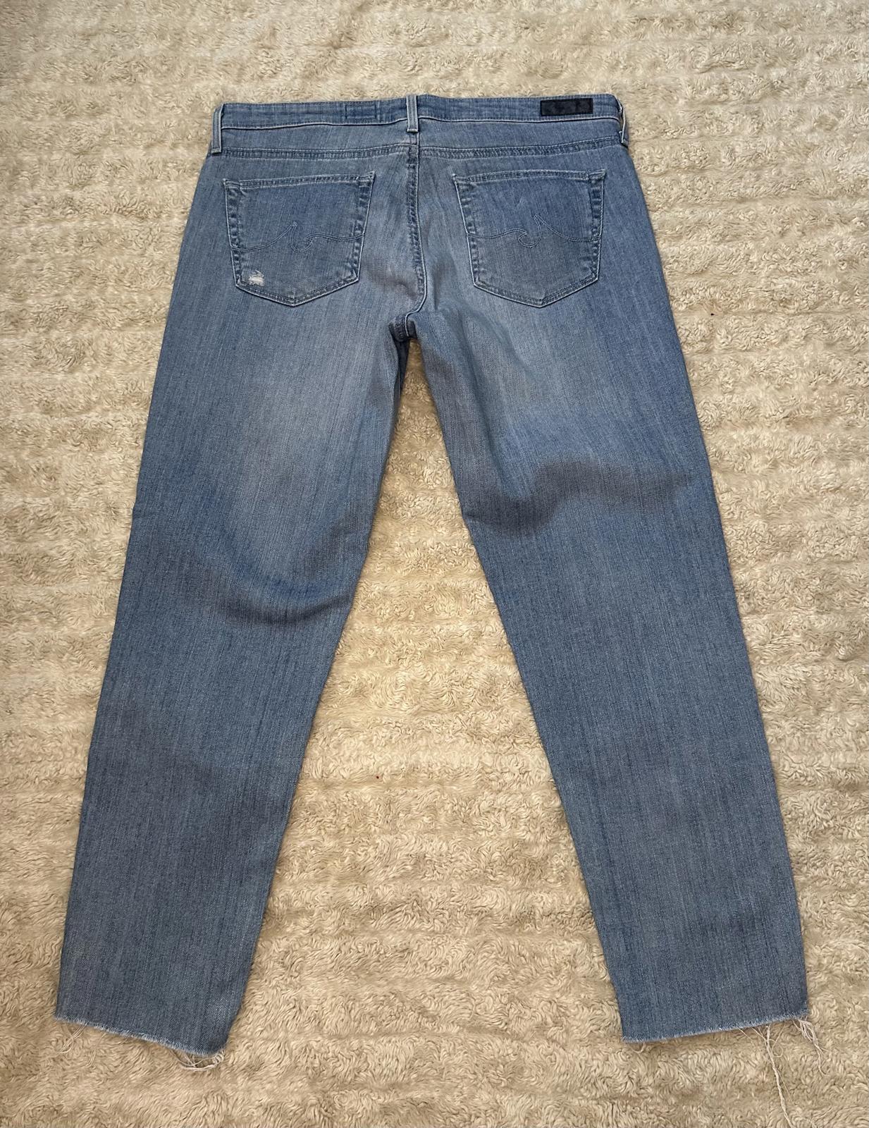 AG Adriano Goldschmeid Stevie Slim light wash distressed capri jeans Size 31