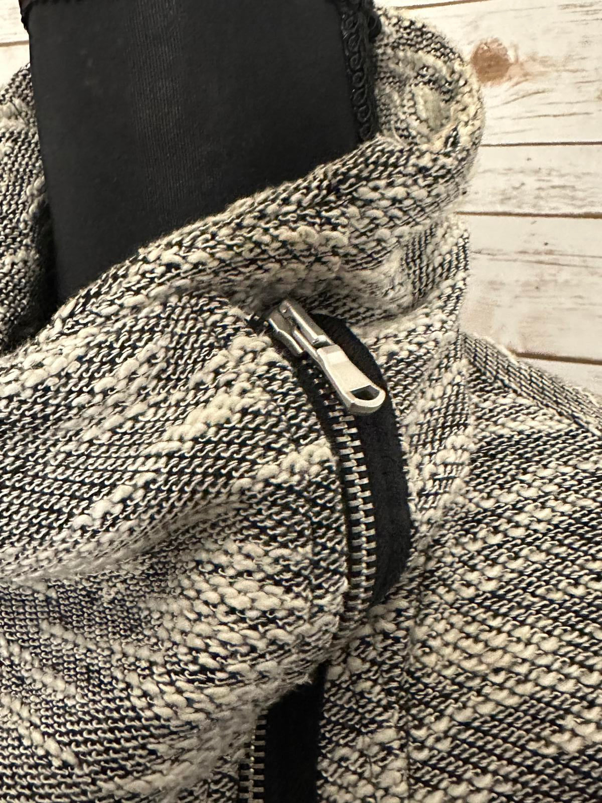 Old Navy black/white marled boucle moto long sleeve full zip jacket Size Small