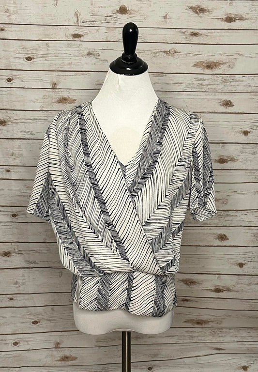 MM LaFleur business casual 'Dani' navy/ivory short sleeves silk blouse Size S