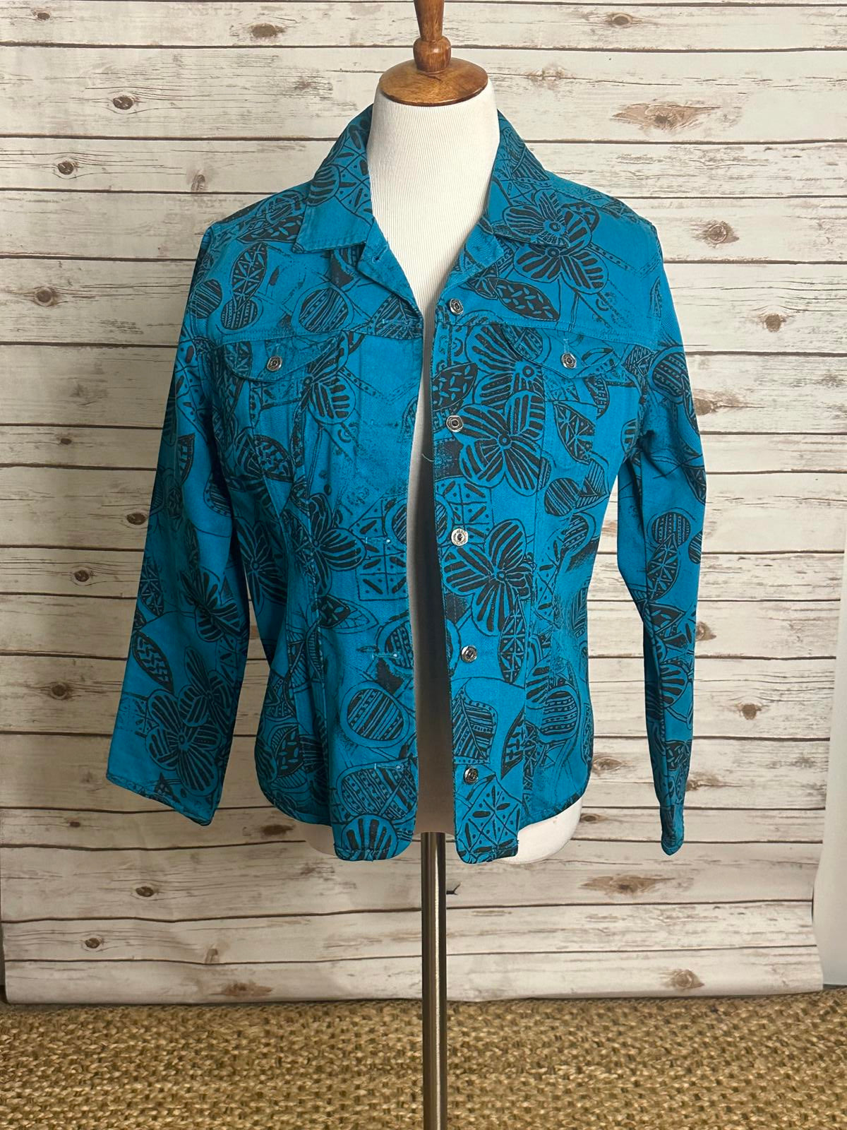 Chico's teal/black artsy tribal floral cotton denim jacket Size 1/Med/8
