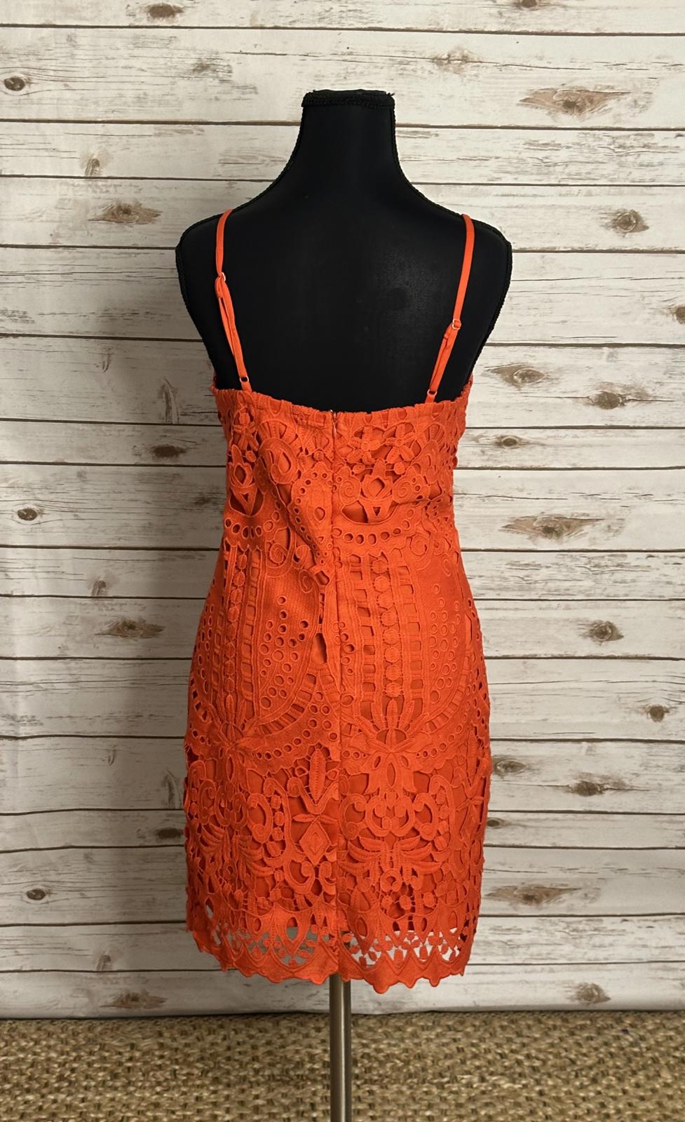 Lulus Perfect Love sleeveless lace sheath mini dress Size Small