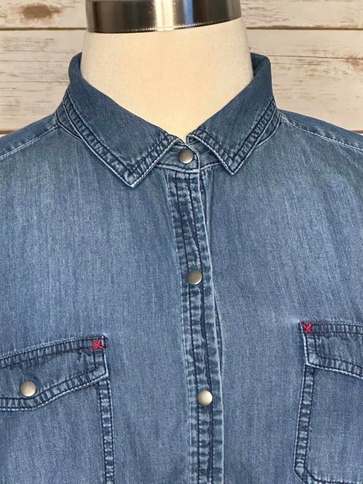 J. Jill long-sleeved 100% cotton chambray snap button shirt Size XL