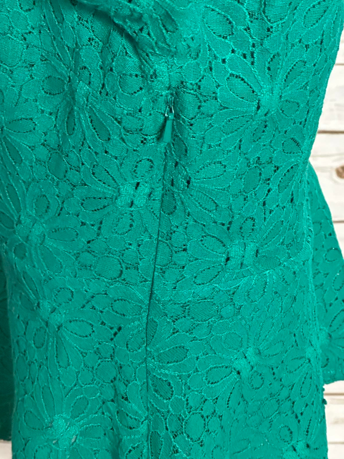 Anthropologie Moulinette Soeurs kelly green floral lace peplum blouse Size 2