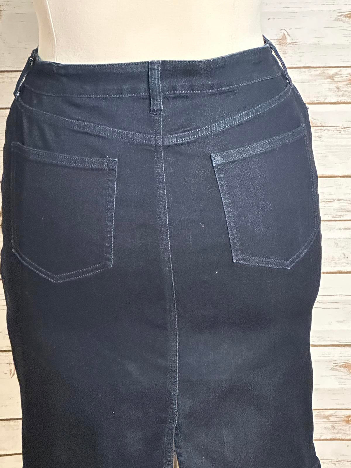 Banana Republic classic dark wash denim pencil skirt Size 14