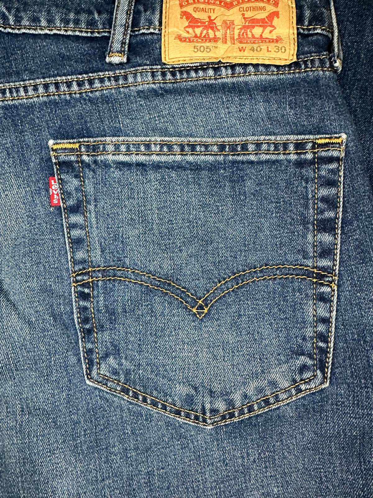 Levi's 505 Regular Fit jeans Size 40x30