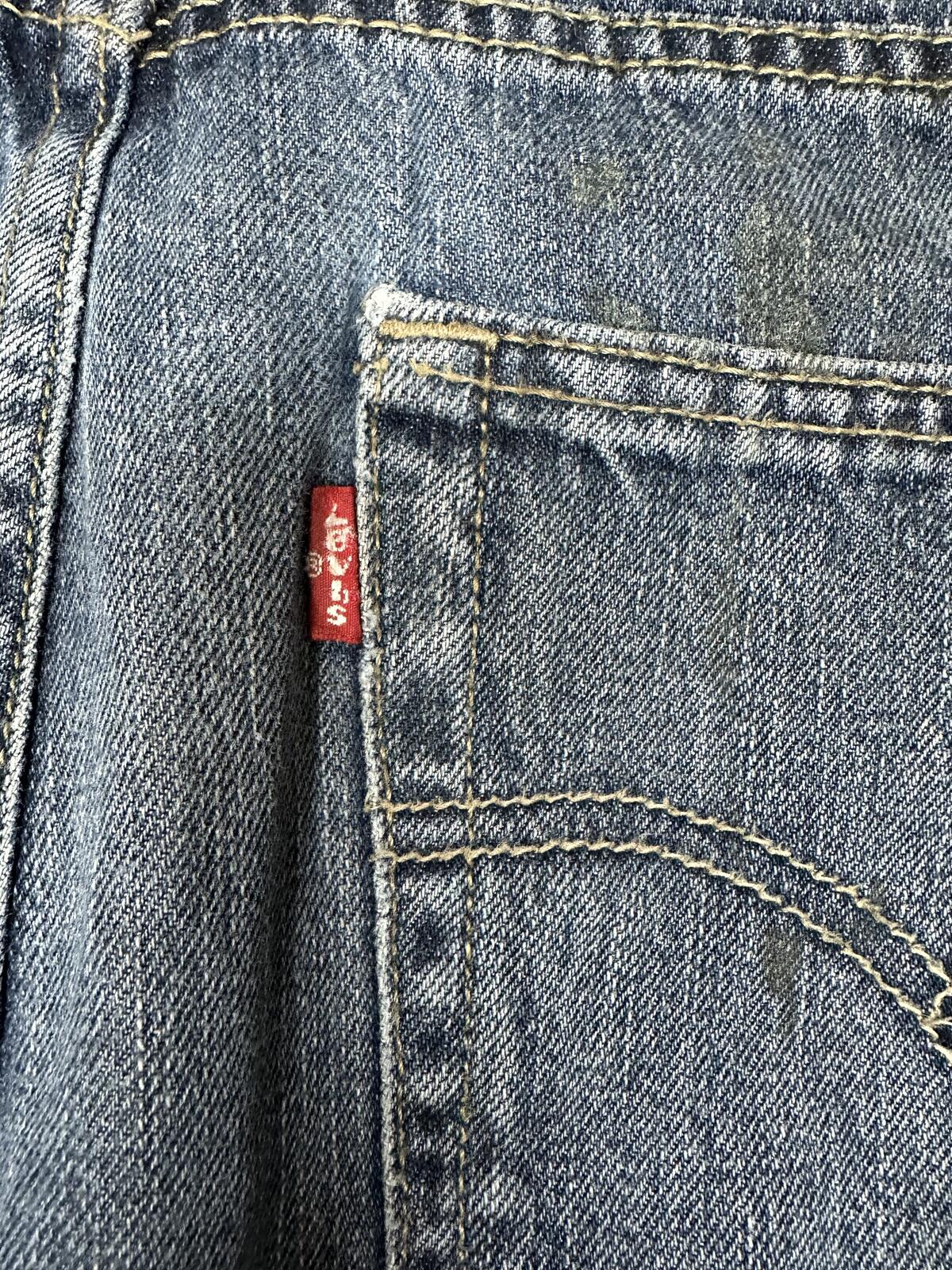 Levi's 550 Relaxed Fit medium wash straight leg denim jeans Size 18Reg 29x29