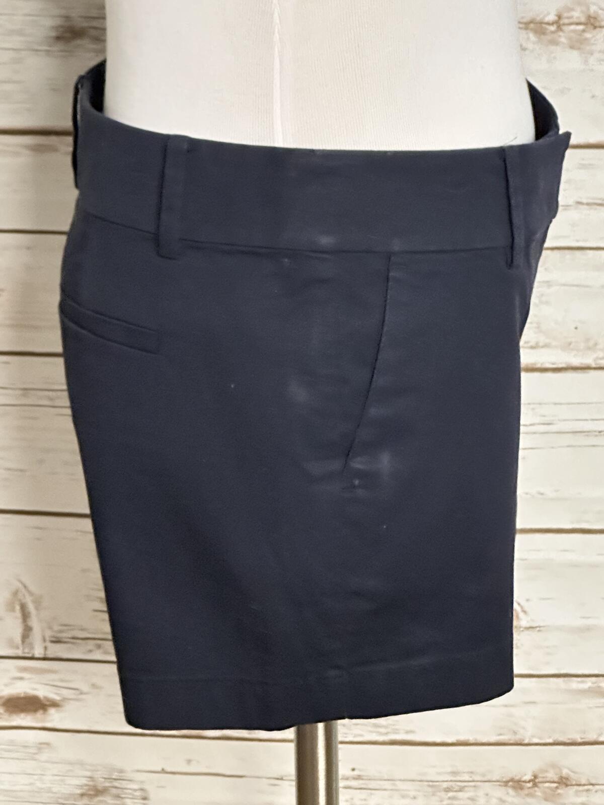 Ann Taylor City Short black tailored shorts 4P classic old money preppy polished