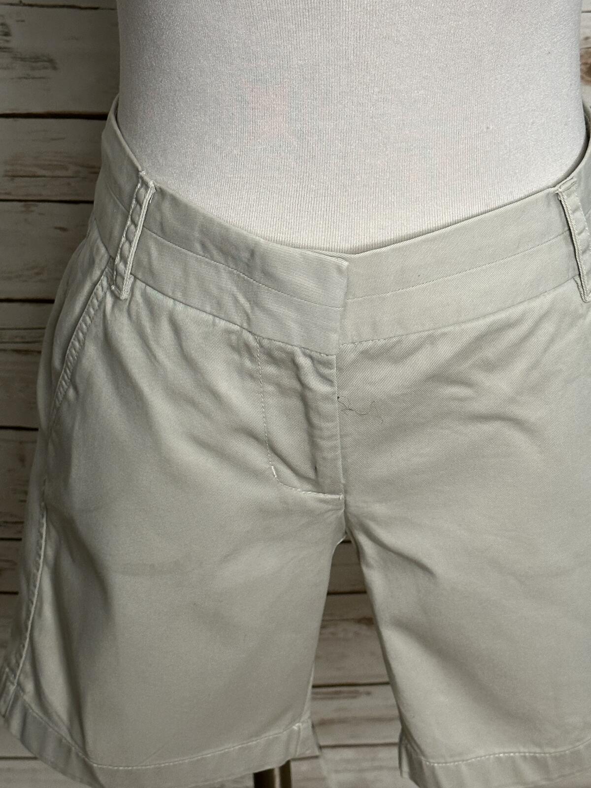 J.Crew Women's stone cotton chino shorts Size 0 relaxed fit classic preppy