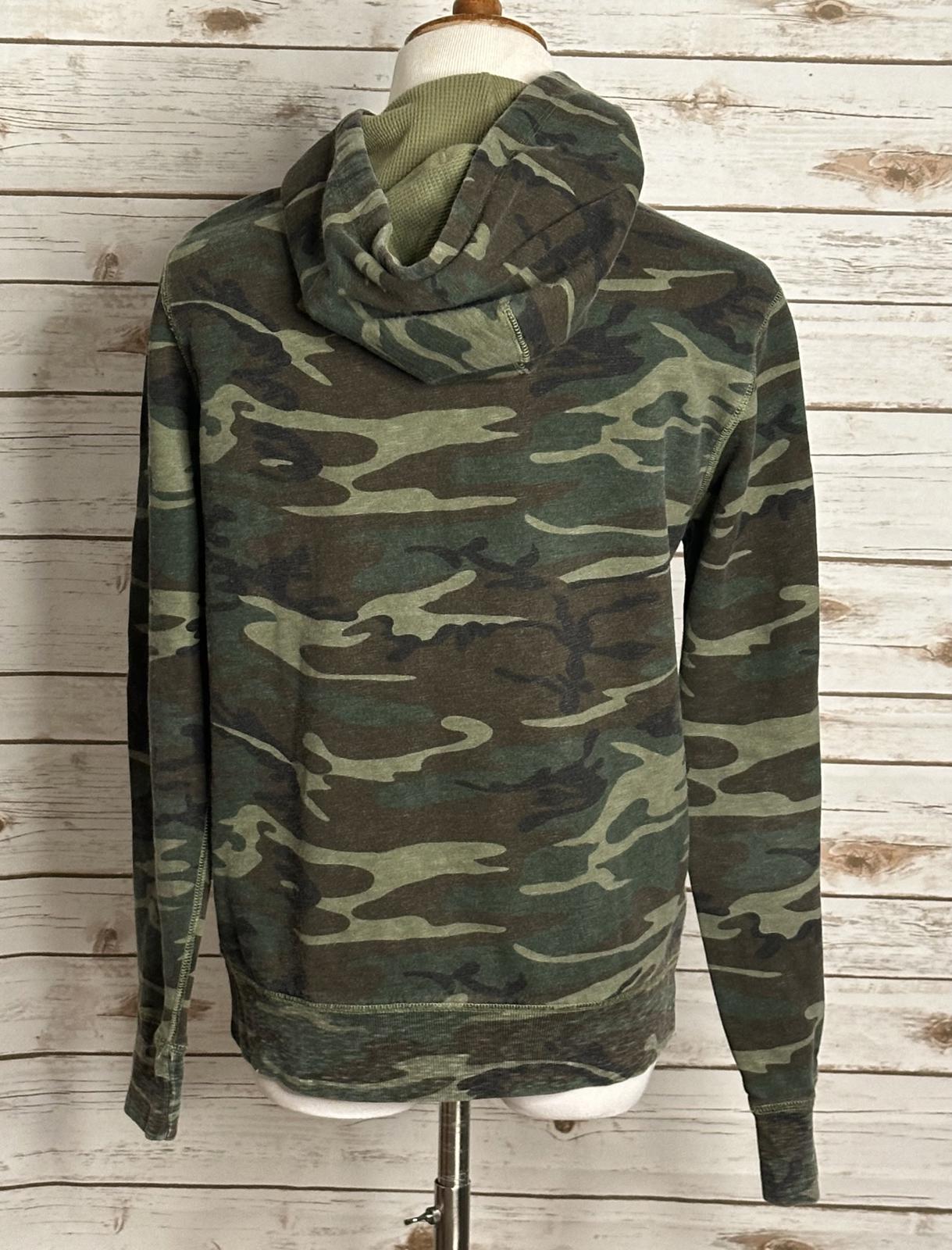 Vintage Lucky Brand military camo embroidered peace sign full zip hoodie Medium