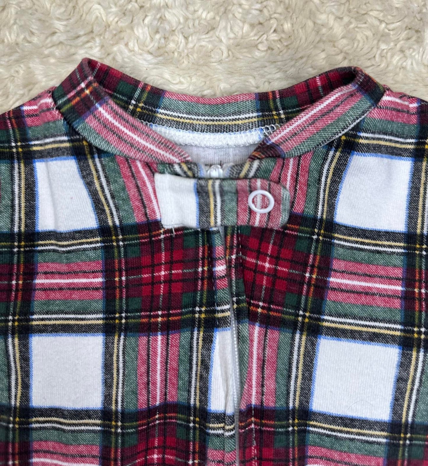 Pottery Barn Kids plaid tartan long sleeve one-piece footless romper Size 12-18M