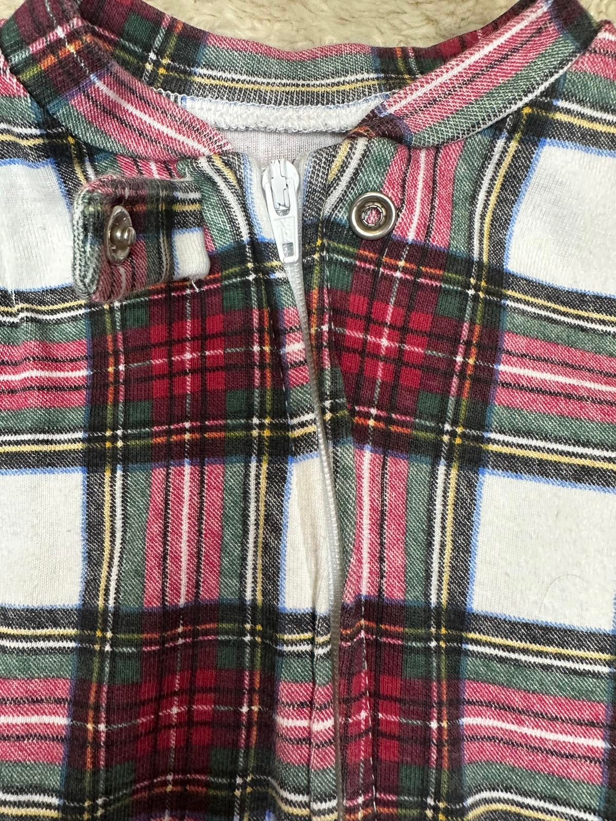 Pottery Barn Kids plaid tartan long sleeve one-piece footless romper Size 12-18M