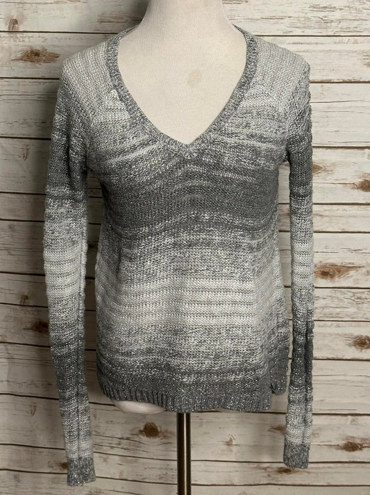 Hollister grey/white metallic ombre striped V-neck long sleeve sweater Size M